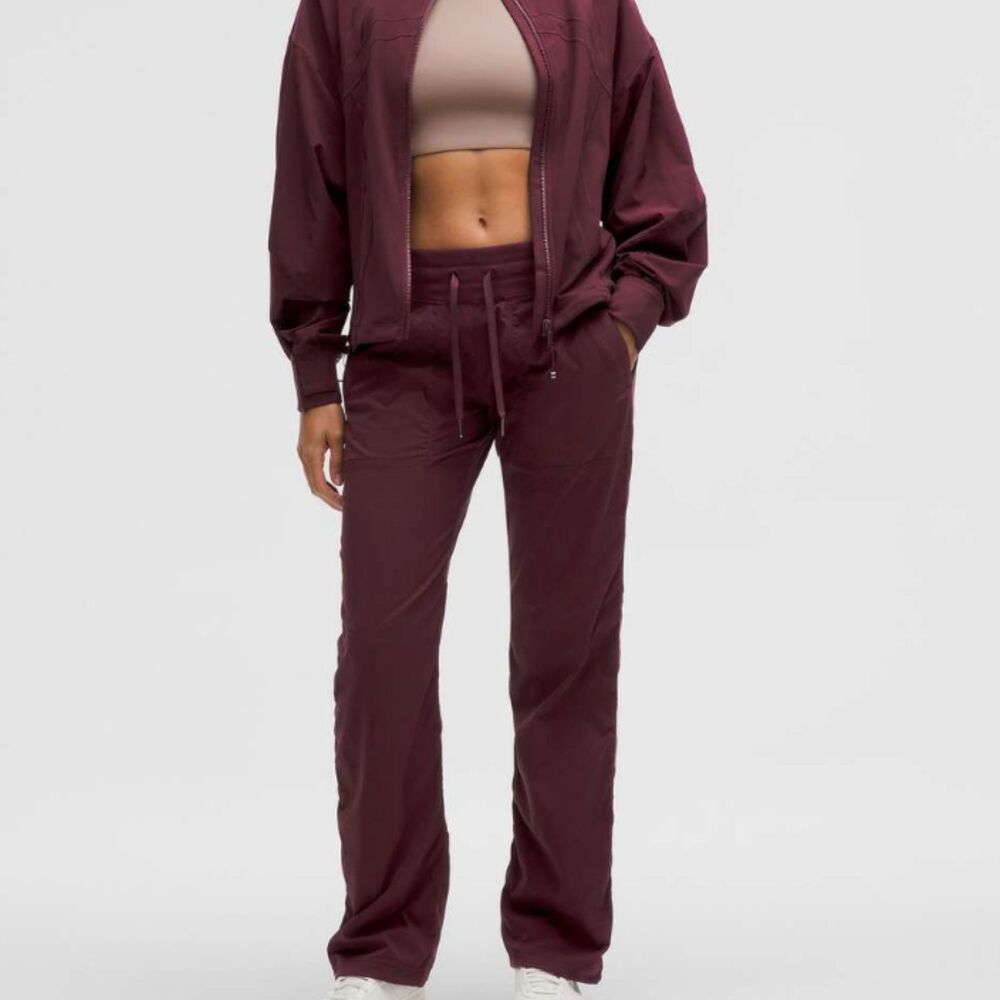 Women Lululemon Dance Studio Mid-Rise Pant *Regular Garnet Size 6 Athletic
